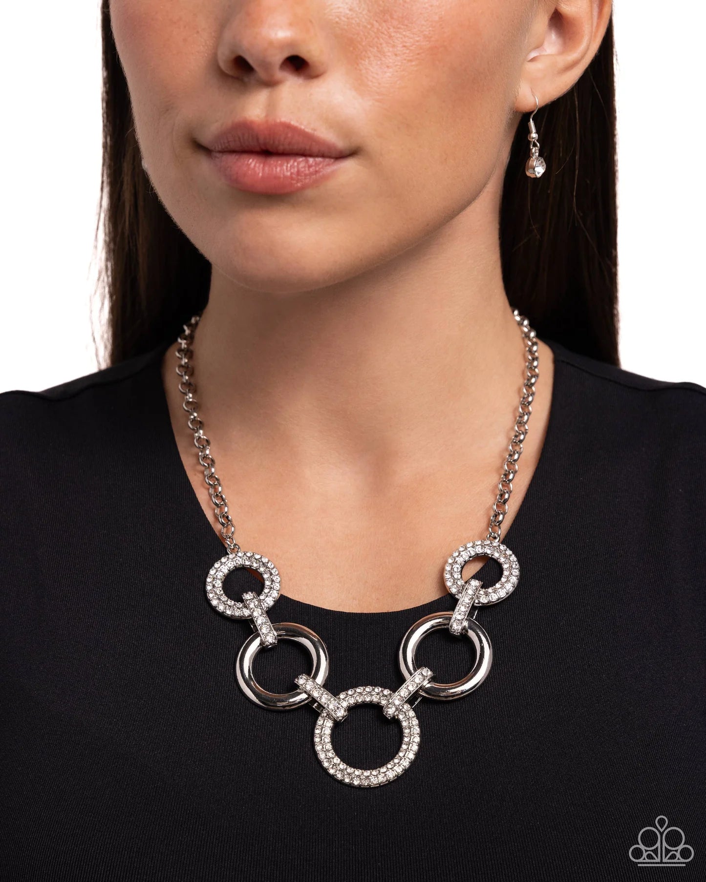 Cosmopolitan Confidence Silver Necklace