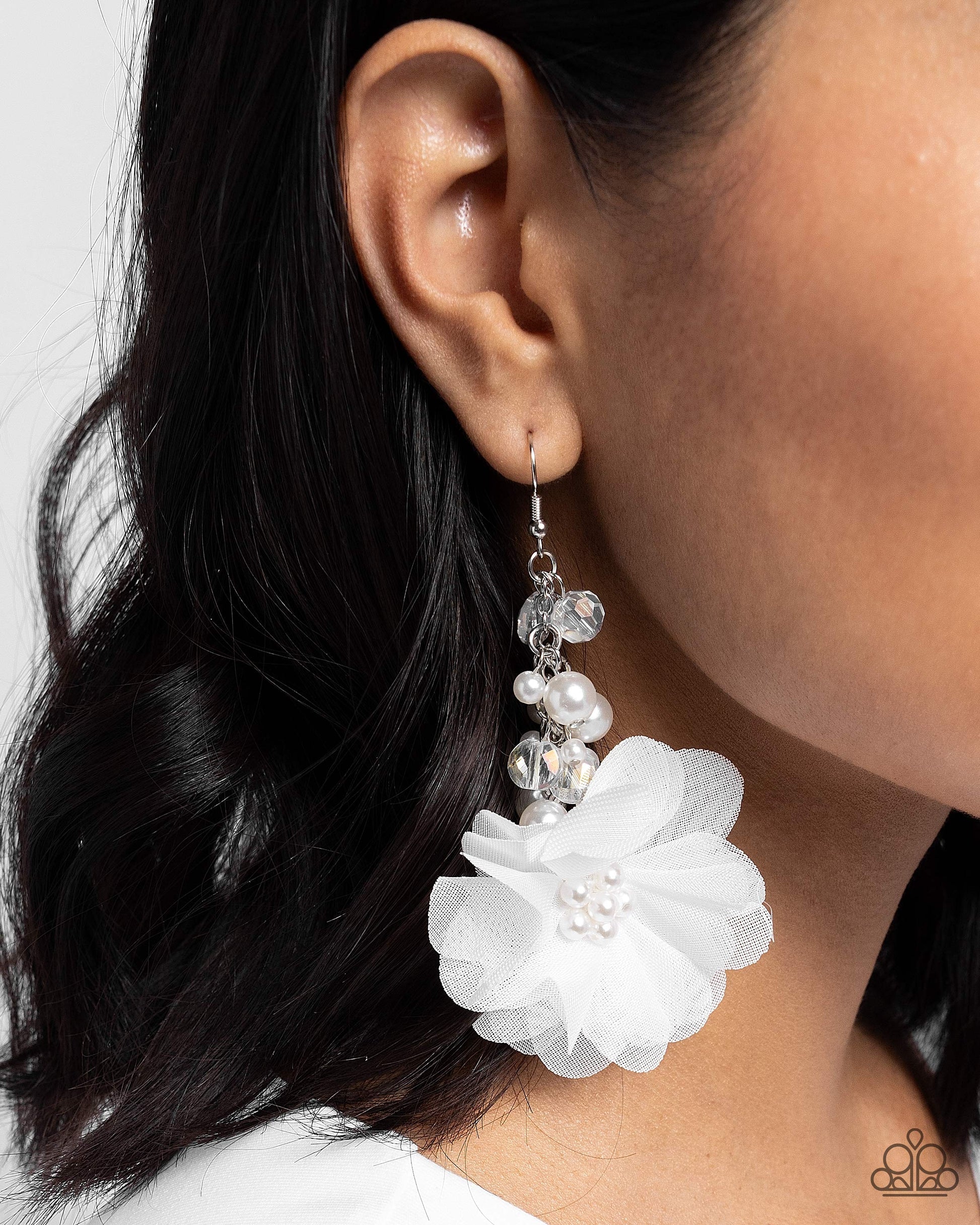 Fashionable Flower Girl - White/Pink Earring