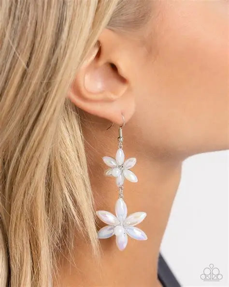 Pearl Posy - White Earrings