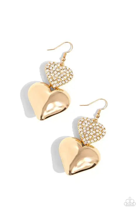 Charming Connecction gold earring